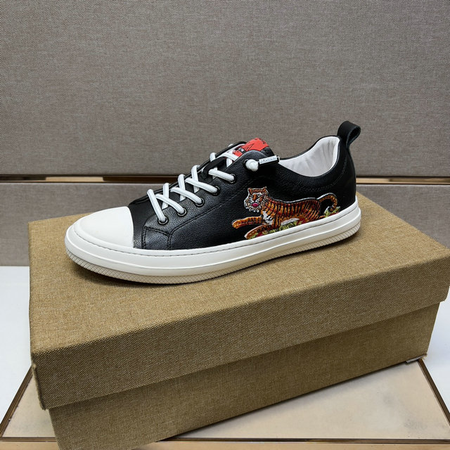 men gucci shoes-438